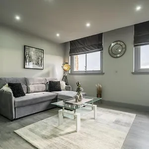 Hotl Aparts Apartment Huddersfield
